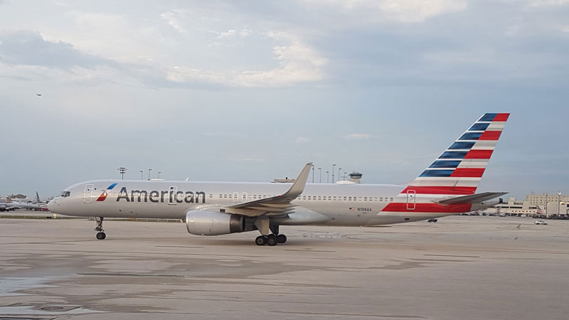 Mit American Airlines am Boden von Miami