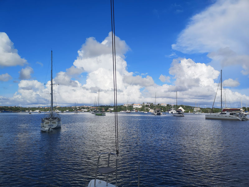 Spanish Waters in Curaçao nach der Überfahrt bei besonderer Wetterlage